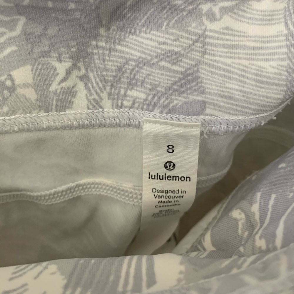 Lululemon Yoga Pants/leggings - Picture 3 of 3
